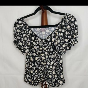 No Boundaries Women's multi-crop top